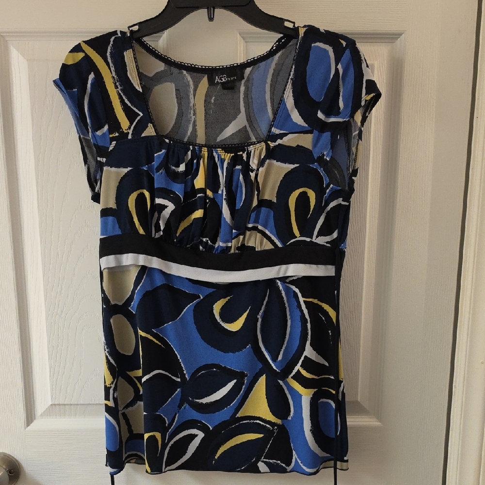 AGB Blue, Black & Yellow Abstract Scoop-Neck Top